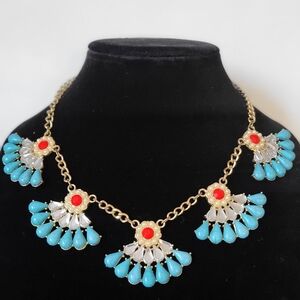 Elegant Gold and Turquoise Necklace